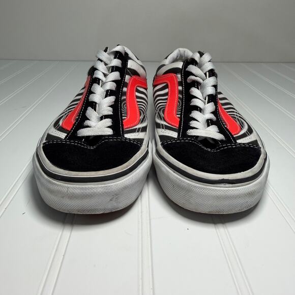 Vans Old Skool Women’s 9 Black Fiery Coral Swirl Zebra Print Skate Shoes Retro - Picture 6 of 8